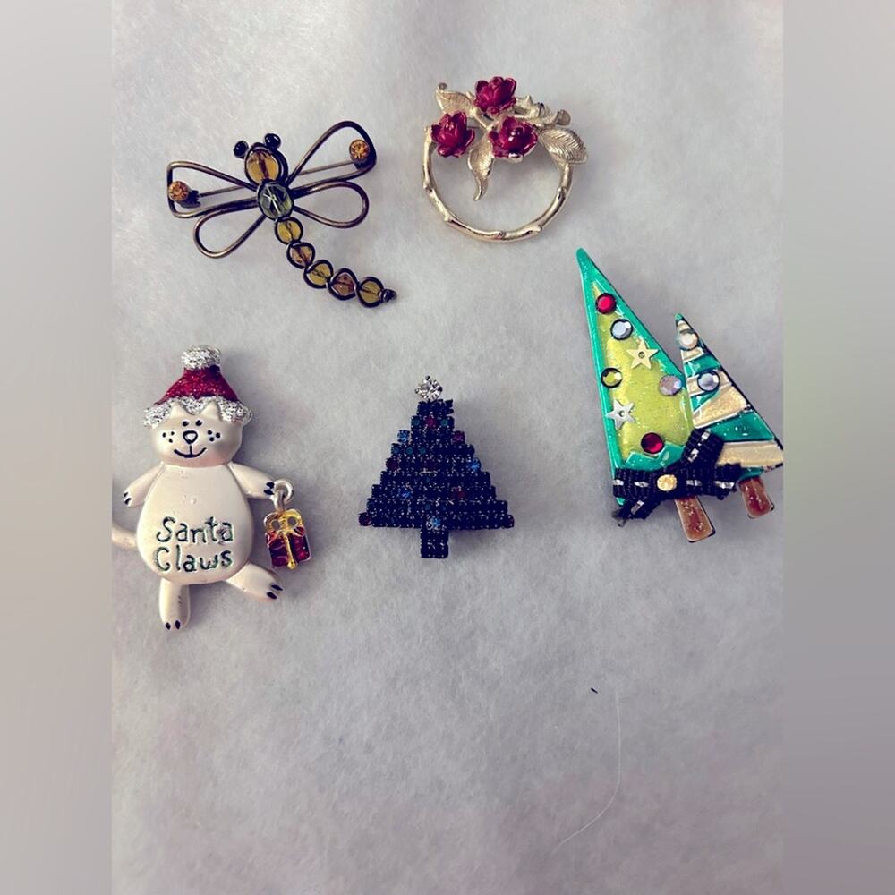 Colorful Vintage Brooches/Pins Lot of 5, 4 Christmas ones & a dragonfly